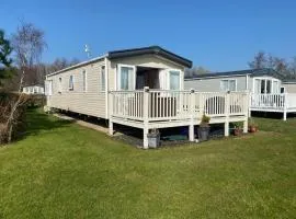 Lakeside View Caravan
