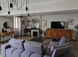 Maison Monéteau 6 personnes, Hotel in Monéteau