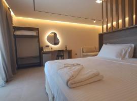 Castella Luxe, hotell sihtkohas Loutro