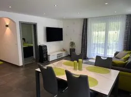 Nicht Daheim und doch Zuhause