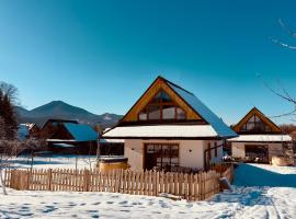 Ca' Fam Chalets, Hotel in Lazisko
