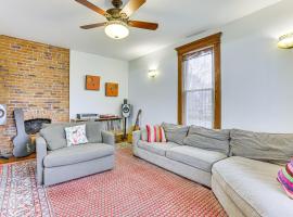 Walk to High St and OSU! Ultimate Columbus Home Base، فندق في كولومبوس