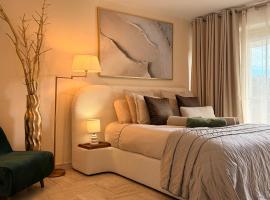 Marina Suites Résidence & Services, хотел в Манделю-ла-Напул