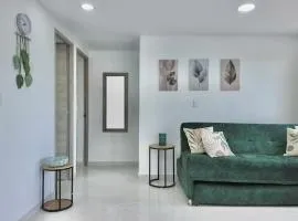 Cartagena and its splendor central and equipped apartment