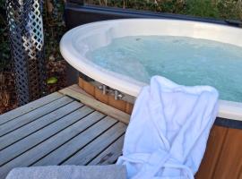 Label Semois Gite parking privé, hótel í Bouillon