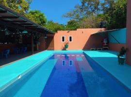 Villas victoria mirador, hotel v mestu Zihuatanejo