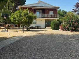 El Árbol Tumbado、Escalonaのホテル