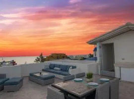 Experience Luxury on Isla Mujeres!
