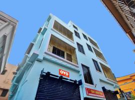 Hotel O Redwood Plaza, hotelli kohteessa Salua