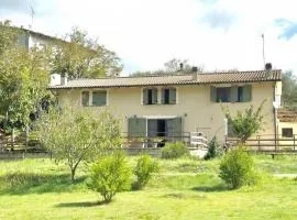 Casa sul fiume con giardino e terrazza