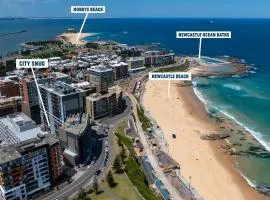 City Snug on Newcastle Beach - Parking Options