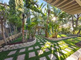 Tranquil Hideaway Private Retreat with Mountain Views, Hotel in Tujunga