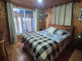 CASA DE HUÉSPEDES JEM, hotel i Bucalemu