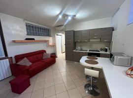 House mpx-day off appartamento a gallarate, ξενοδοχείο σε Gallarate