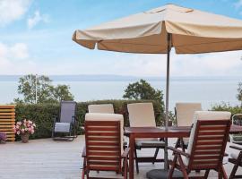 9 person holiday home in FRÄNDEFORS-By Traum, hotell sihtkohas Frändefors