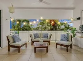 Palmia - Family Retreat near Esplanade & City Centre