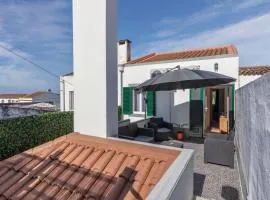 Casa da Avozinha - Azorean Butler