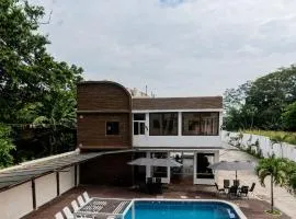 Hotel Harvest Retalhuleu