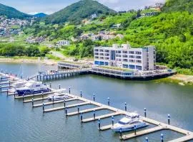 Namhae Elim Marina Resort