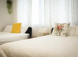 대구언니야네# 반월당역 5분 최대 8명 룸3 동성로 서문시장 동대구역