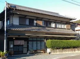 Lacomaゲストハウスー海と星空にとけこむ癒しの宿