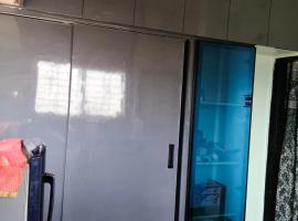 Haripriya Guest House 2bhk Solapur، فندق في Bāle