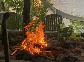 Family Friendly Kennebunk Pond Lakefront Retreat