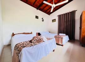 White House, hotel in Sinimodera