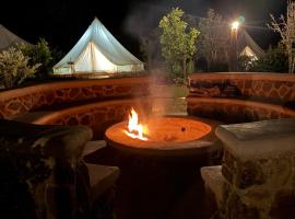 Echological Hotel, Restaurante & Spa，拉戈斯德莫雷諾的飯店