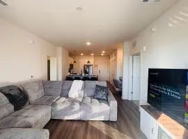 Modern and comfortable Cozy apt 2B 2B, Parking