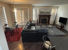 Peace Home، فندق في كالغاري