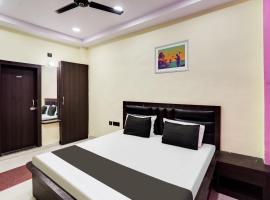 Hotel O New Shree Radhe Radhe Hotel, viešbutis mieste Kanpuras