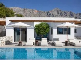 Villa Empeiria - Stunning Sea Views Private Pool Modern Design & Comfort
