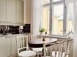 Wanha Apteekkari Apartment in Old Town, Raahe