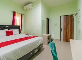 RedDoorz near Taman Wisata Alam Punti Kayu Palembang 2