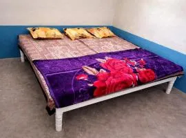 Mahadev Guest House