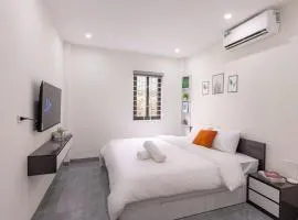 Hera Palace Home & Apartment