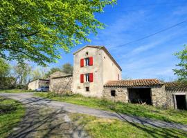 Les Pierres Occitanes, hotel di Trévien