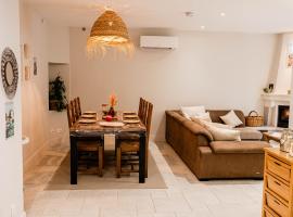 Maison cosy entre Avignon & Carpentras 2 Chambres, hotel i Sorgues