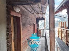 Le cocon de Mâche, hotel v destinaci Hérémence