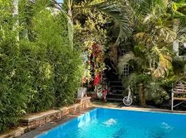 Hide Out Lake Villa Uganda