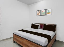 Hotel O Sushant Hotels NSEZ Metro Station, hotel u gradu Sūrajpur