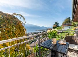 Casa Sybille, beautiful lake view, hotel en Minusio