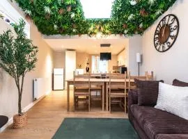 Open Mind Property- 5BR House Poole, Free Parking