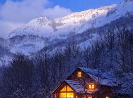 Boga Chalet, hotel u gradu Bogë