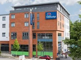 Travelodge Camberley Central