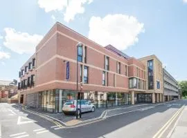 Travelodge Harrogate West Park