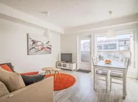 A two-room apartment with a sauna close to the beach and services