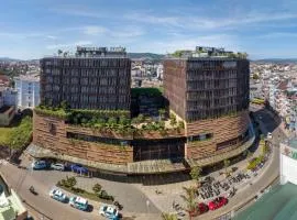 9Trip Stay in Dalat Center Residence - 4 Star Service Apartment