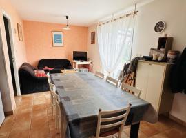 Asnelles - Meuvaines - Maison bord de mer - Jardin - 100m plage, hotel v destinaci Asnelles